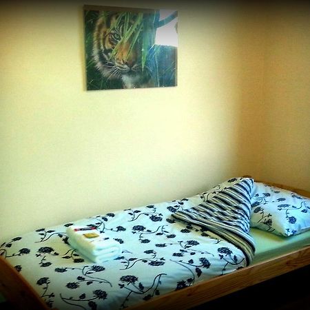 Hostel Puzzle - Jezyce Poznań Eksteriør billede