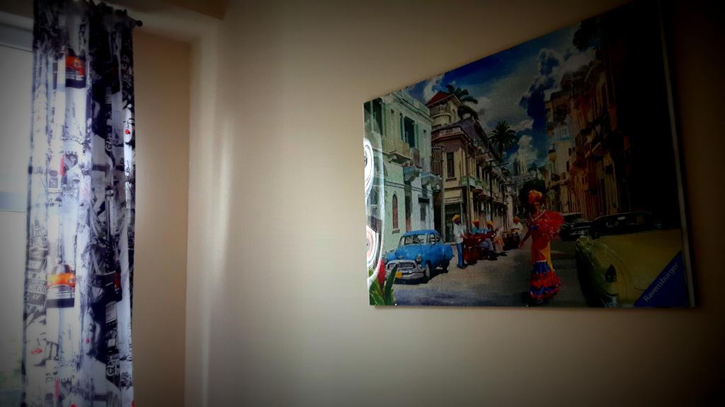 Hostel Puzzle - Jezyce Poznań Eksteriør billede