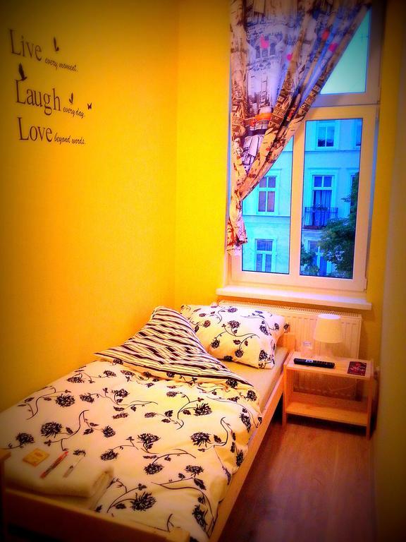 Hostel Puzzle - Jezyce Poznań Eksteriør billede
