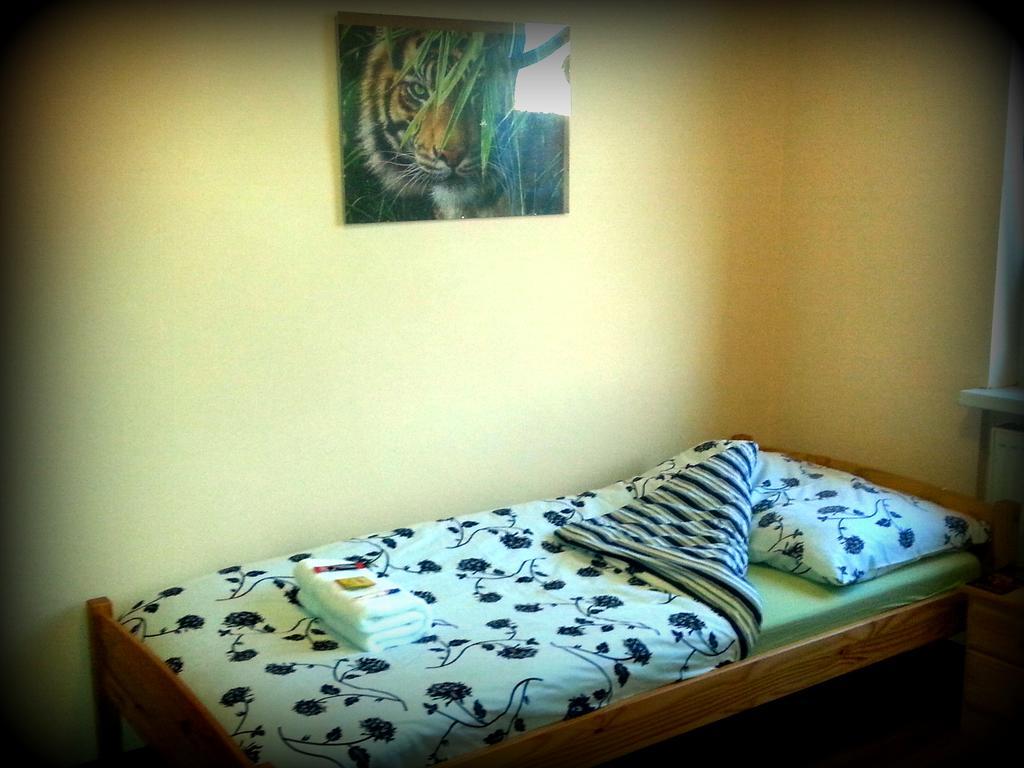 Hostel Puzzle - Jezyce Poznań Eksteriør billede