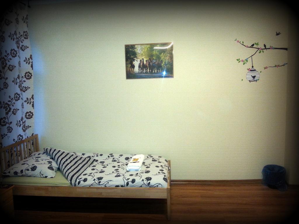 Hostel Puzzle - Jezyce Poznań Eksteriør billede