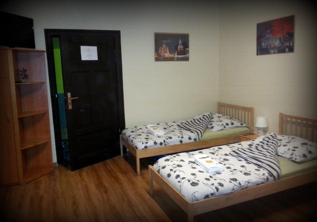 Hostel Puzzle - Jezyce Poznań Eksteriør billede