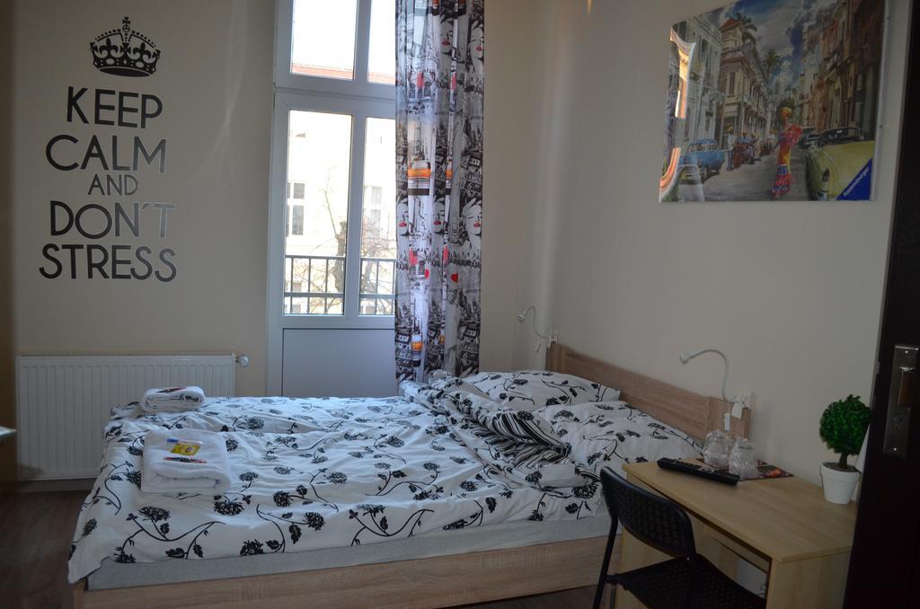 Hostel Puzzle - Jezyce Poznań Eksteriør billede